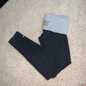 PINK Victorias Secret Leggings
